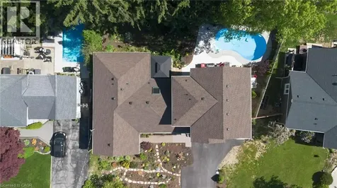 82 Cumming Court Ancaster ON L9G 1V3