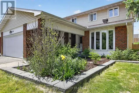 1646 Grey Nuns Drive Ottawa ON K1C 1T7