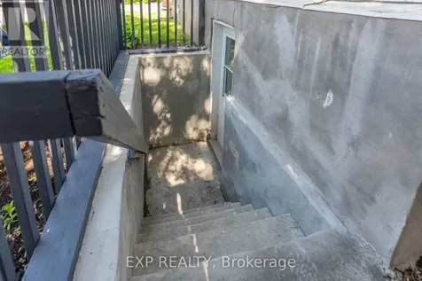 514 Lyon Street North Ottawa ON K1R 5X9