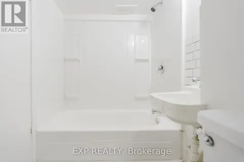 514 Lyon Street North Ottawa ON K1R 5X9