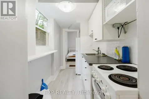514 Lyon Street North Ottawa ON K1R 5X9