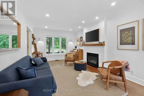 1187 Whiterock Street Ottawa ON K1J 1B2