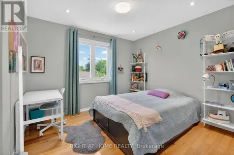 1187 Whiterock Street Ottawa ON K1J 1B2