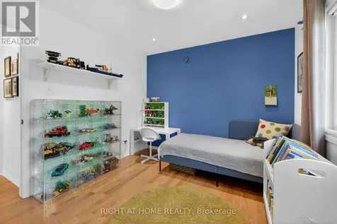 1187 Whiterock Street Ottawa ON K1J 1B2