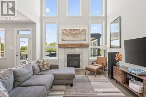 755 Kirkham Crescent Ottawa ON K0A 2Z0