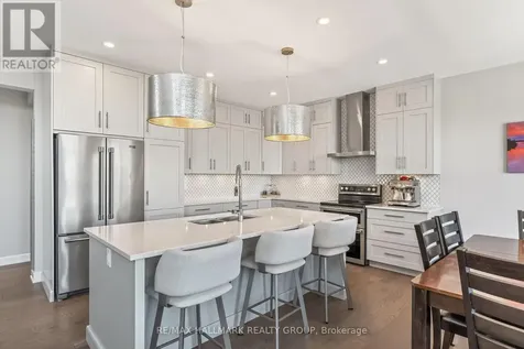 755 Kirkham Crescent Ottawa ON K0A 2Z0