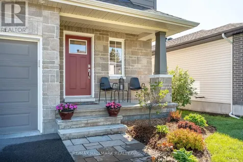 755 Kirkham Crescent Ottawa ON K0A 2Z0