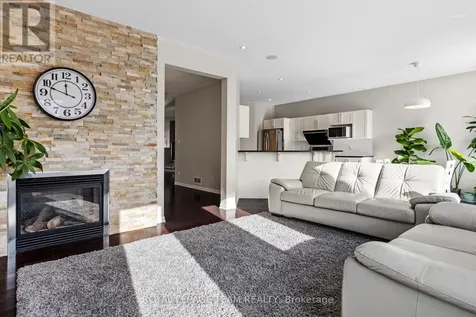 212 Huntsville Drive Ottawa ON K2T 0C6