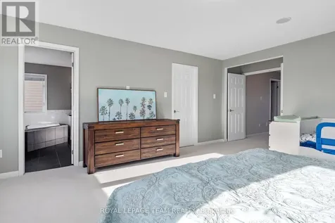 212 Huntsville Drive Ottawa ON K2T 0C6