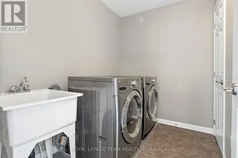 212 Huntsville Drive Ottawa ON K2T 0C6