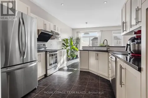 212 Huntsville Drive Ottawa ON K2T 0C6