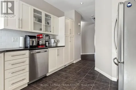 212 Huntsville Drive Ottawa ON K2T 0C6