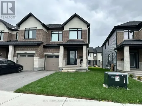 882 Solarium Avenue Ottawa ON K4M 0K5