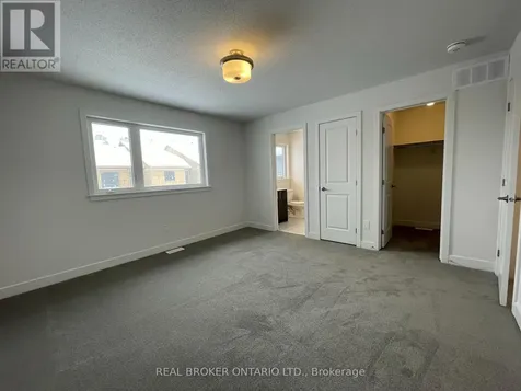 882 Solarium Avenue Ottawa ON K4M 0K5