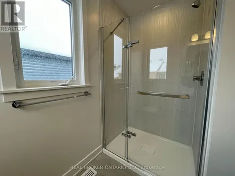 882 Solarium Avenue Ottawa ON K4M 0K5