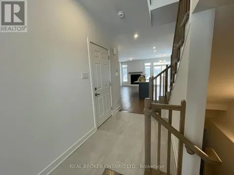 882 Solarium Avenue Ottawa ON K4M 0K5