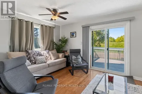 466 Gourley Avenue Pembroke ON K8A 8J5