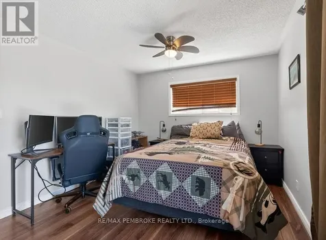 466 Gourley Avenue Pembroke ON K8A 8J5