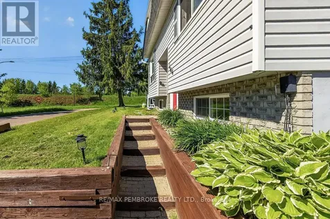 466 Gourley Avenue Pembroke ON K8A 8J5