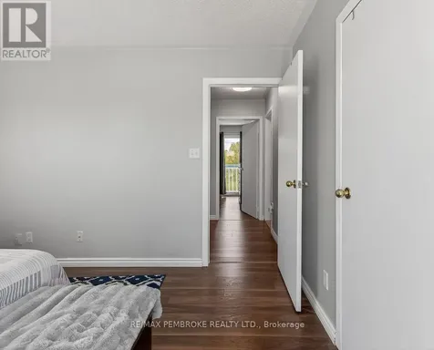 466 Gourley Avenue Pembroke ON K8A 8J5