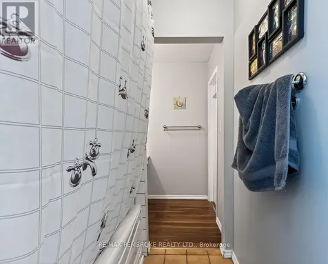 466 Gourley Avenue Pembroke ON K8A 8J5