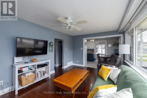 2120 4th Avenue West Owen Sound ON N4K 4Y5
