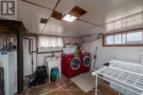 2120 4th Avenue West Owen Sound ON N4K 4Y5