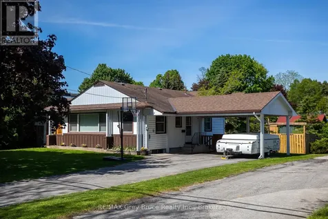 2120 4th Avenue West Owen Sound ON N4K 4Y5