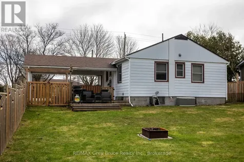2120 4th Avenue West Owen Sound ON N4K 4Y5