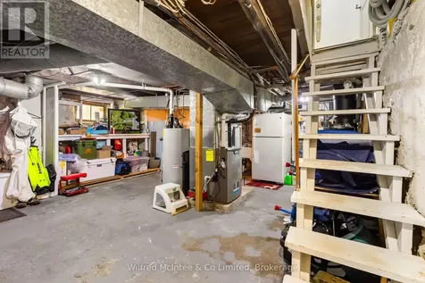 74 Arthur Street West Minto ON N0G 1Z0