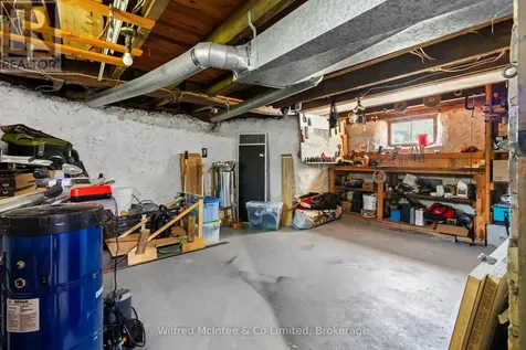 74 Arthur Street West Minto ON N0G 1Z0