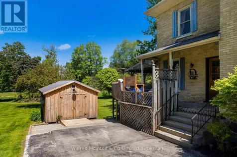 74 Arthur Street West Minto ON N0G 1Z0