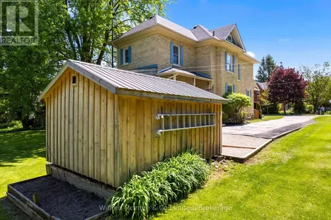 74 Arthur Street West Minto ON N0G 1Z0