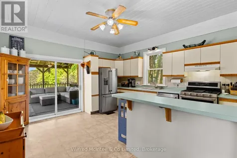 74 Arthur Street West Minto ON N0G 1Z0