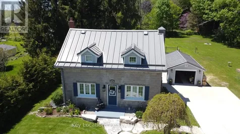 724 Gould Street North South Bruce Peninsula ON N0H 2T0