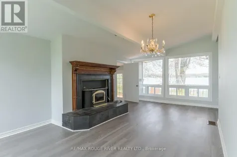 30 Edgewater Drive Selwyn ON K0L 1T0