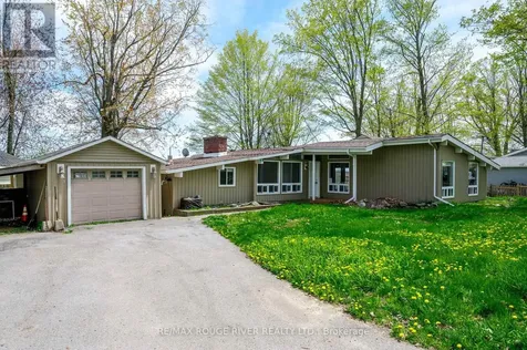 30 Edgewater Drive Selwyn ON K0L 1T0