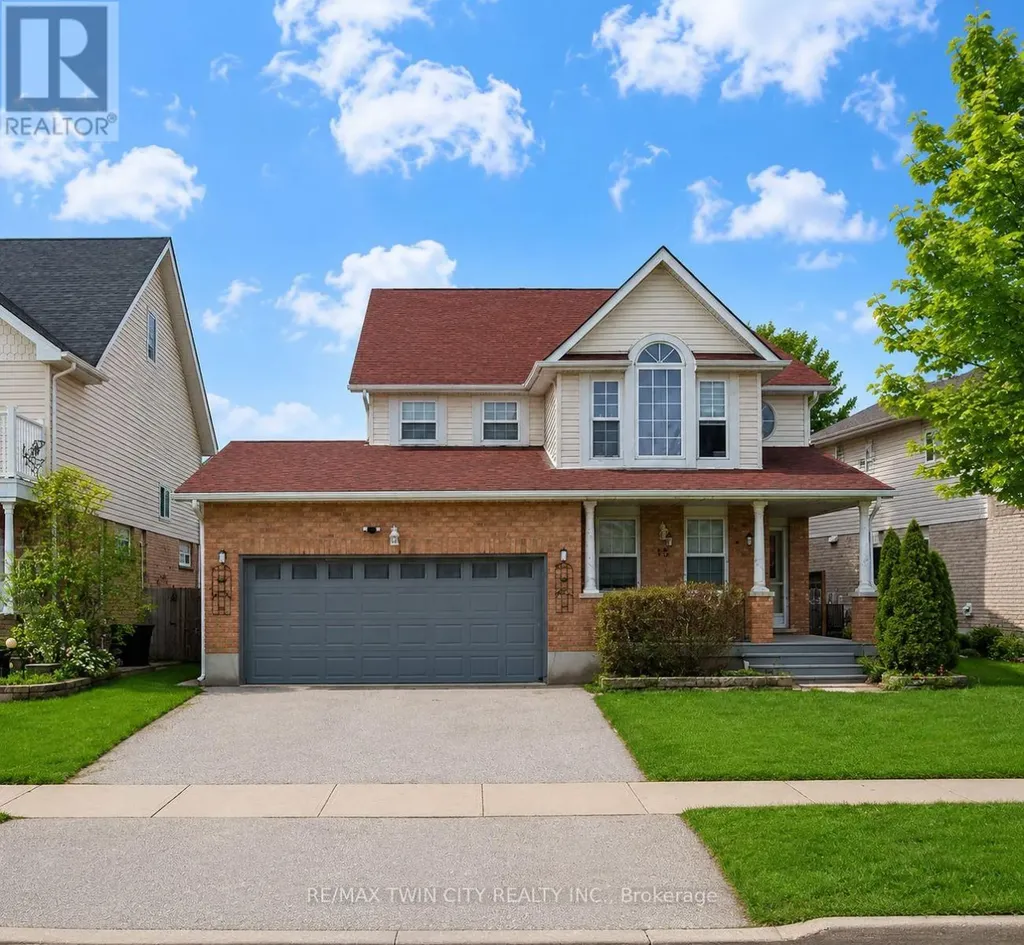 15 Copper Leaf Street Kitchener ON N2E 3T3