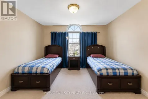 15 Copper Leaf Street Kitchener ON N2E 3T3