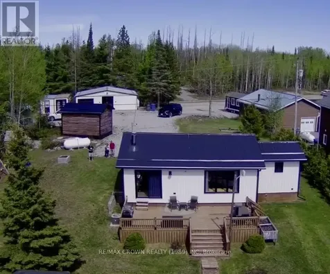 31 Lefebvre Peninsula, Moonbeam Road Kapuskasing ON P0L 1V0