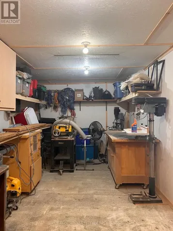 31 Lefebvre Peninsula, Moonbeam Road Kapuskasing ON P0L 1V0