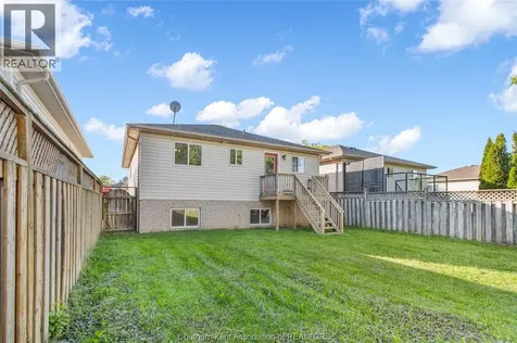 219 Greenfield Lane Chatham ON N7L 5N3