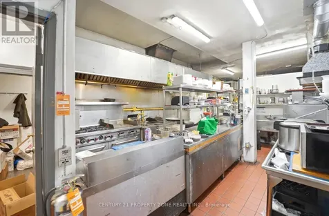 79 Elgin Street North Cambridge ON N1R 5H4