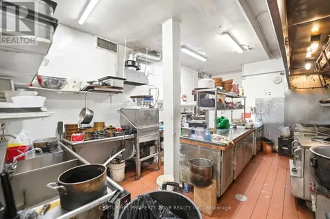 79 Elgin Street North Cambridge ON N1R 5H4