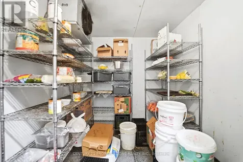 79 Elgin Street North Cambridge ON N1R 5H4