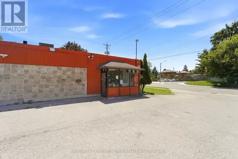 79 Elgin Street Waterloo ON N1R 5H4