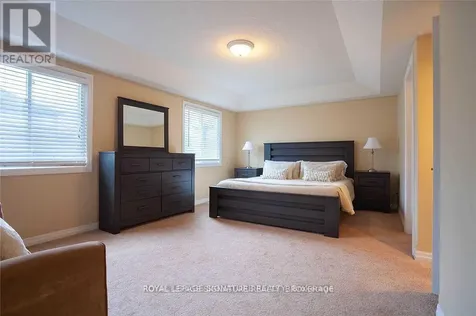 523 Windflower Crescent Kitchener ON N2E 3T2