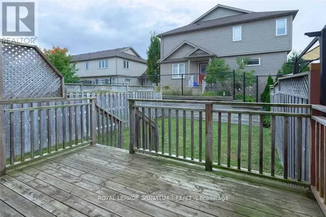 523 Windflower Crescent Kitchener ON N2E 3T2