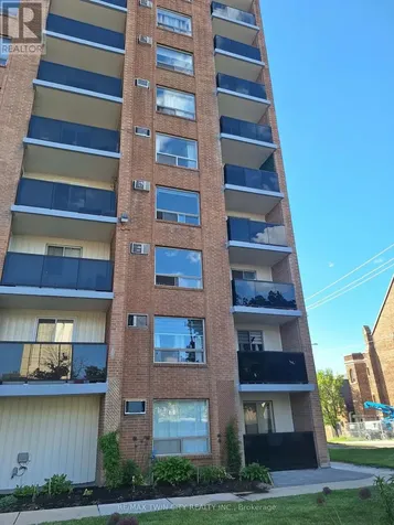 64 Benton Street Kitchener ON N2G 4L9