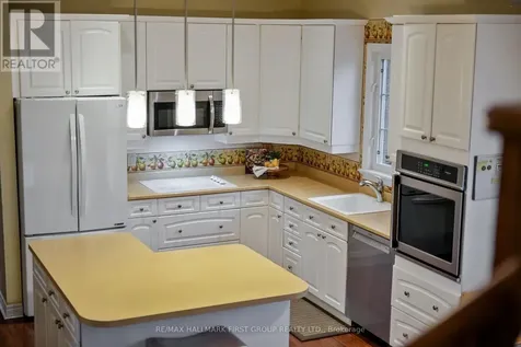 301 Rockingham Court Cobourg ON K9A 5W3